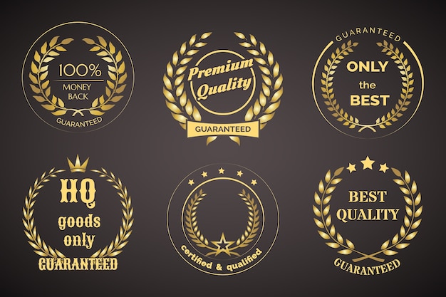 Etiquetas de garantía retro de oro con guirnaldas aisladas en negro