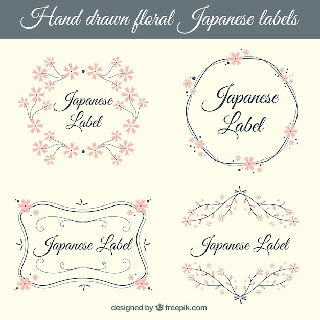Etiquetas japonesas con flores rosas