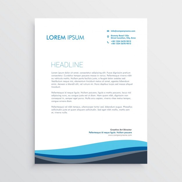 Folleto profesional con formas onduladas azules y negras