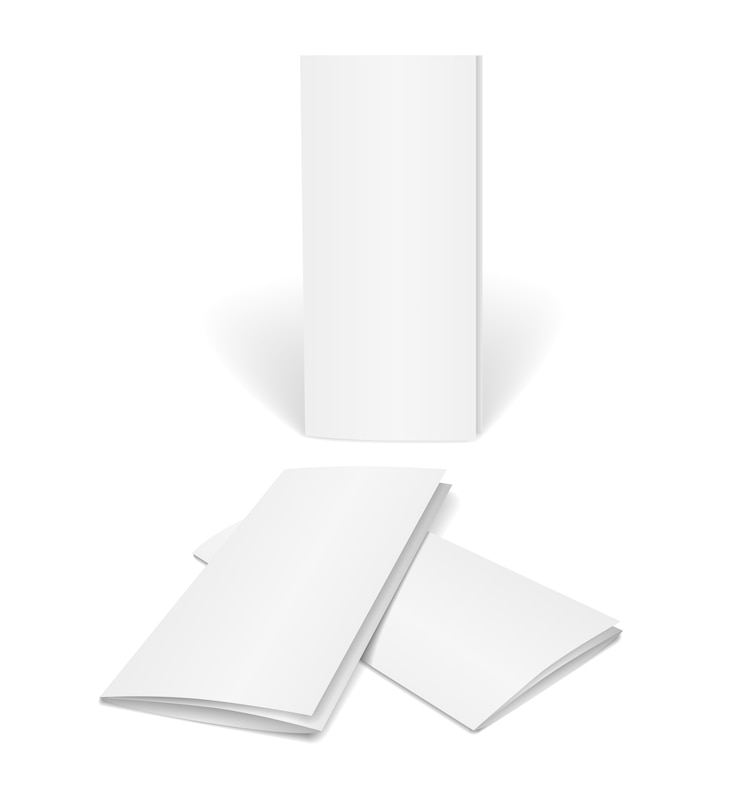 Vector gratuito folleto de vector en blanco sobre blanco aislado