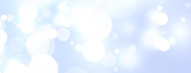Fondo azul cielo con efecto de luz bokeh