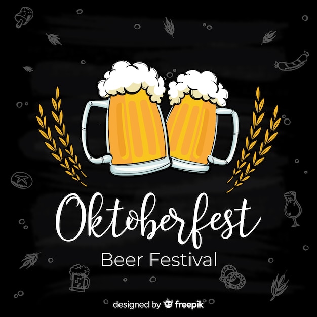 Vector gratuito fondo con concepto oktoberfest con jarras de cerveza