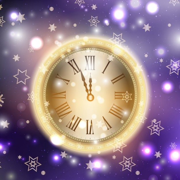 Fondo desenfocado de año nuevo con reloj dorado 