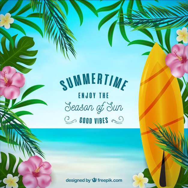 Fondo veraniego con tabla de surf y flores