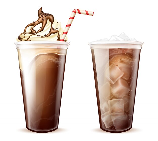 Frappe de café, cola con cubitos de hielo en vasos de plástico.