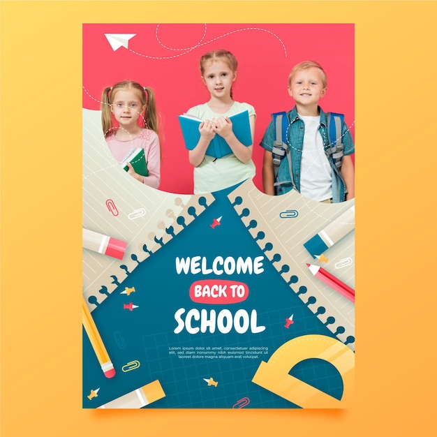 Gradiente de regreso a la plantilla de póster vertical de la escuela con foto