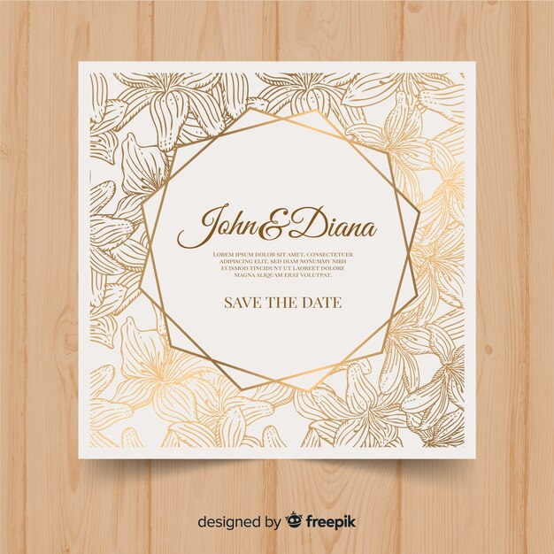 Hermosa plantilla floral de invitación de boda con elementos dorados