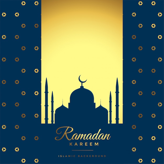 Vector gratuito hermoso fondo de oro ramadan kareem