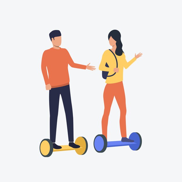 Hombre y mujer montando gyroscooters y charlando