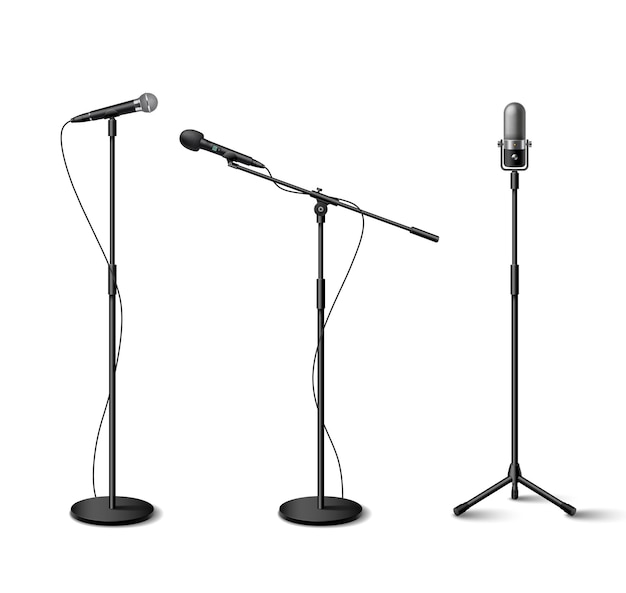 Iconos realistas de micrófono establecidos con equipo de audio de pie aislado ilustración vectorial