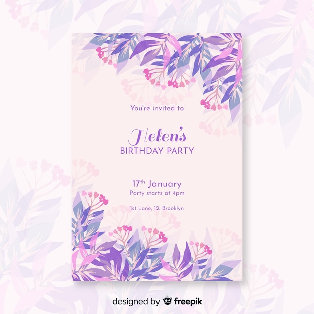 Vector gratuito invitación de cumpleaños bonita con plantilla de flores
