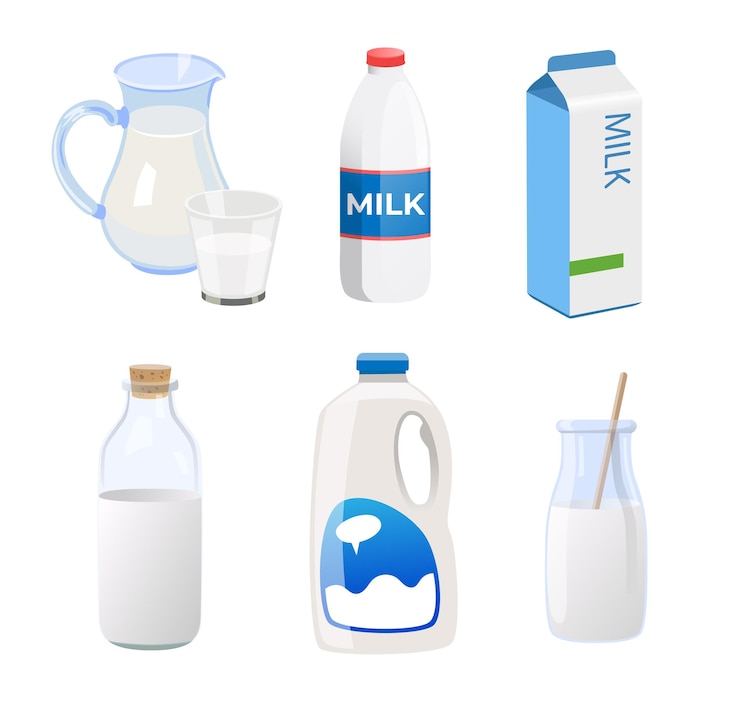 Vector gratuito leche en diferentes contenedores conjunto de ilustraciones vectoriales. leche de vaca fresca en cartón, botella, vidrio, taza, diferentes paquetes aislados en fondo blanco. alimentos, concepto de productos lácteos