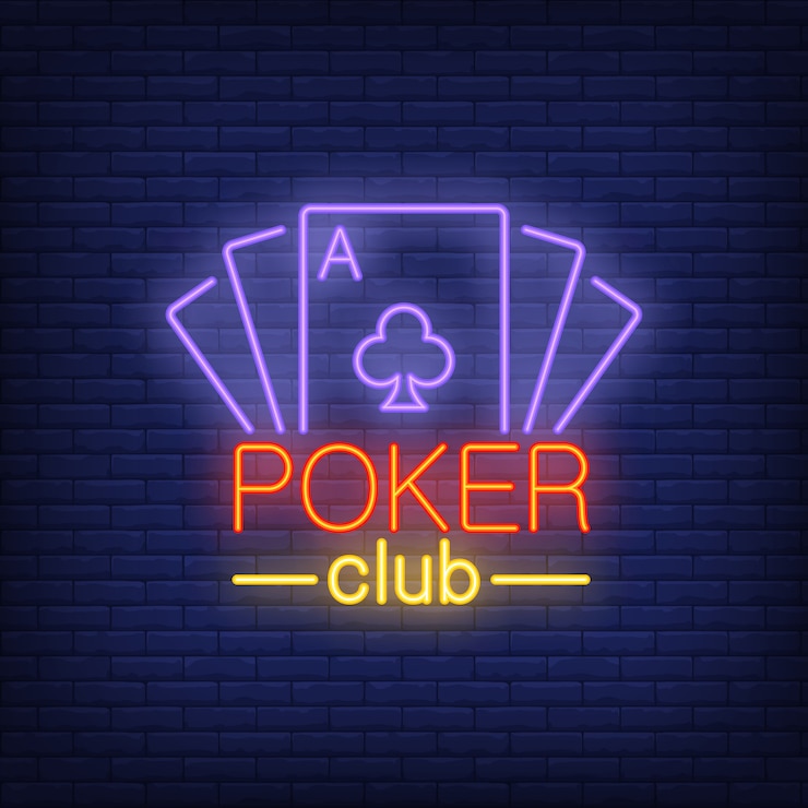 Vector gratuito letras de cartas de poker con naipes. icono de neón en el fondo de ladrillo.