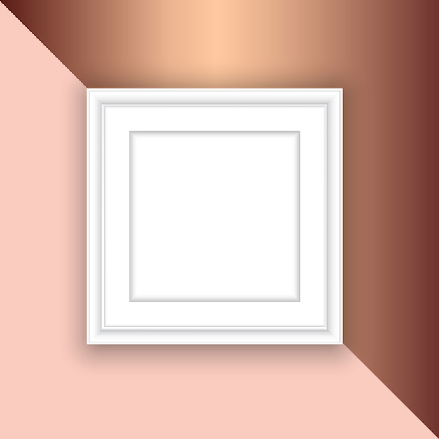 Marco blanco en blanco sobre un fondo de oro rosa