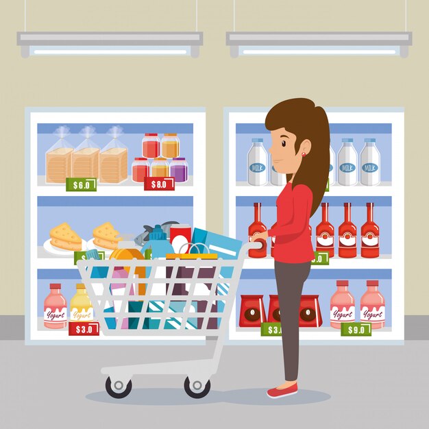 mujer con comestibles de supermercado