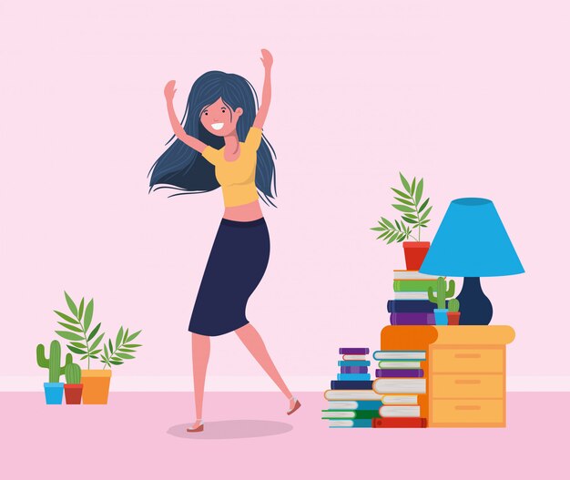 Mujer feliz en la sala de estudio
