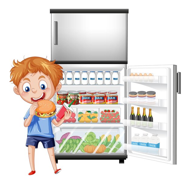 Niño hambriento disfruta comiendo frente al refrigerador