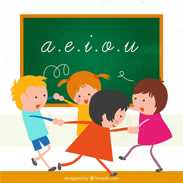 Niños jugando en una clase