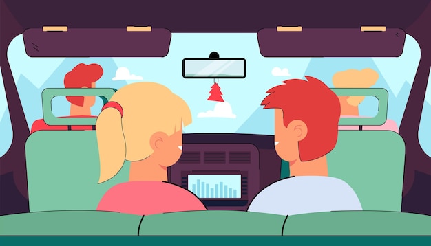 Niños que viajan con sus padres en coche.