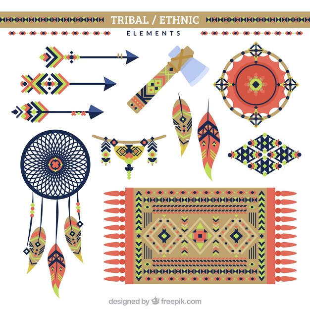 Ornamentos y objetos étnicos en diseño plano 