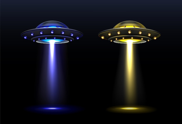 Ovni 3d, naves espaciales extraterrestres vectoriales con haz de luz de colores azul y amarillo. platillos con iluminación brillante y rayo vertical para abducción, objetos voladores no identificados, ilustración vectorial realista