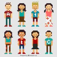 Vector gratuito pack de adolescentes pixelados