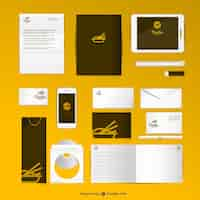 Vector gratuito pack de plantillas de identidad corporativa