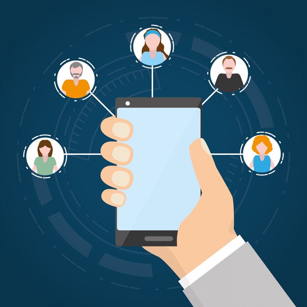 Personas con dispositivos tecnológicos