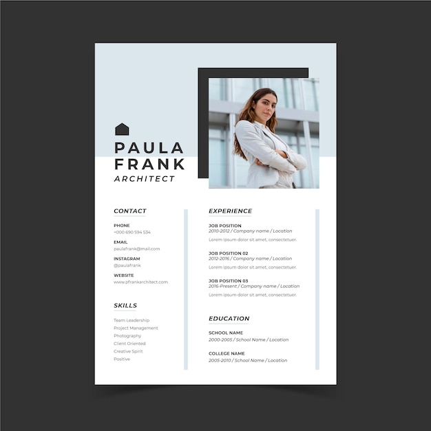 Plantilla de cv minimalista con detalles de experiencia