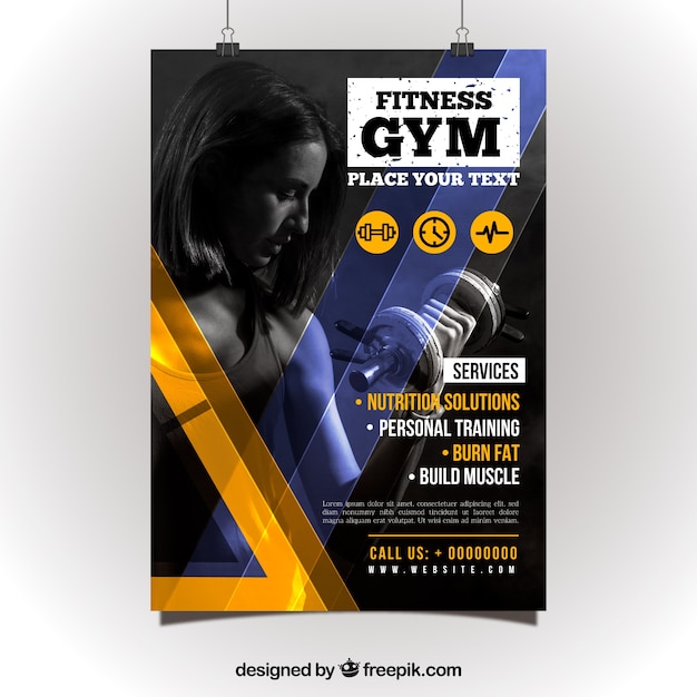 Plantilla de flyer creativo de gimnasio