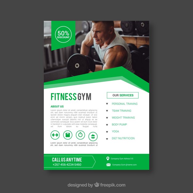 Plantilla de flyer verde de gimnasio con imagen