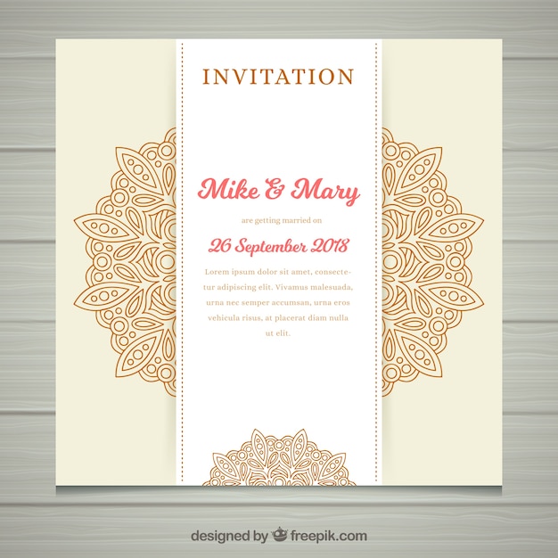 Vector gratuito plantilla de invitación con mandala