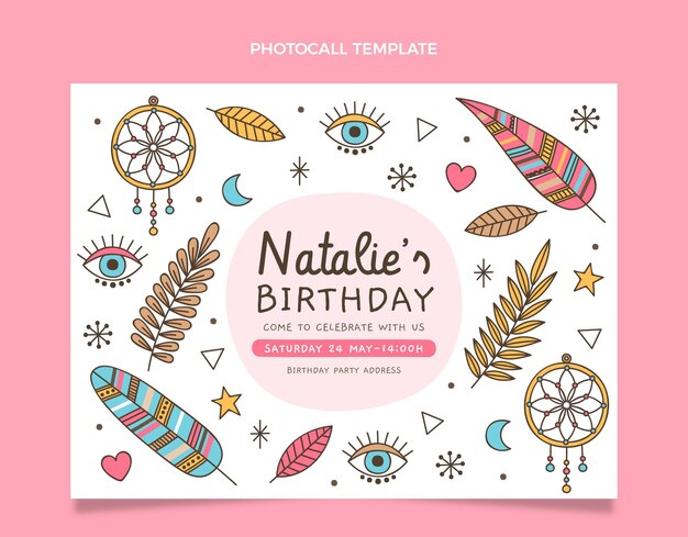 Plantilla de photocall de cumpleaños boho dibujada a mano