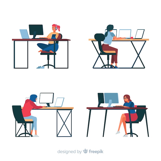Programadores que trabajan en el escritorio