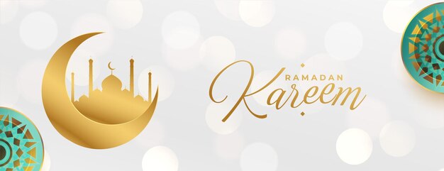 Ramadan kareem golden moon y diseño de banner decorativo islámico