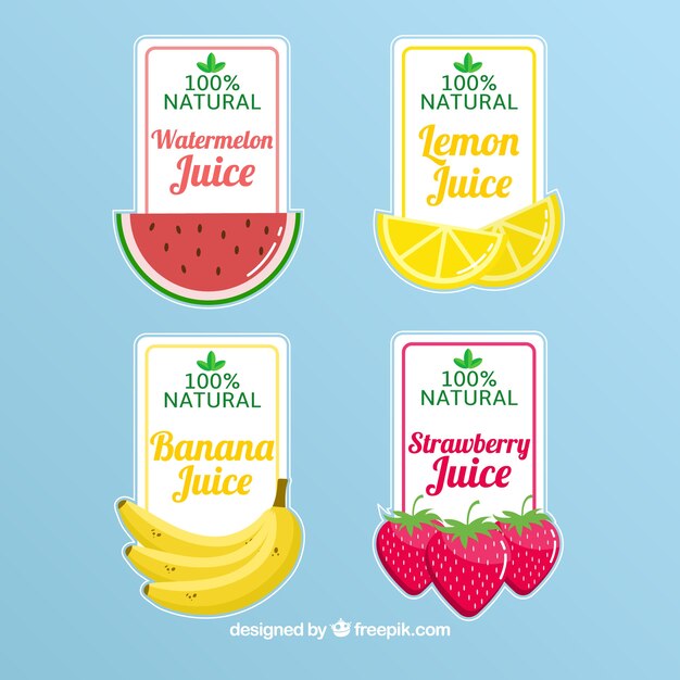 Selección de cuatro etiquetas de zumo de fruta