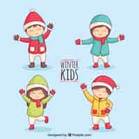 Vector gratuito set de alegres niños con ropa de invierno