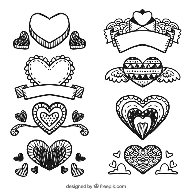 Set de corazones ornamentales dibujados a mano 