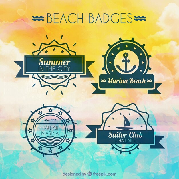 Set de cuatro insignias retro bonitas de playa 