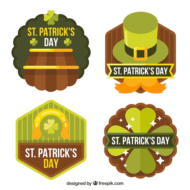 Vector gratuito set de etiquetas del día de san patricio en estilo plano