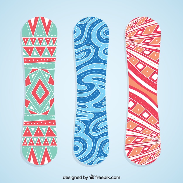 Vector gratuito set de snowboards con formas abstractas