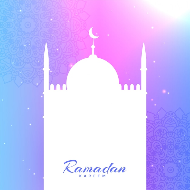 Vector gratuito silueta de la mezquita con espacio de texto para ramadan kareem