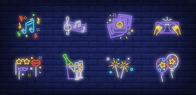 Símbolos de fiesta en estilo neón con globos de aire