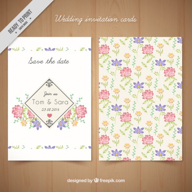 Tarjeta de boda de flores dibujadas a mano
