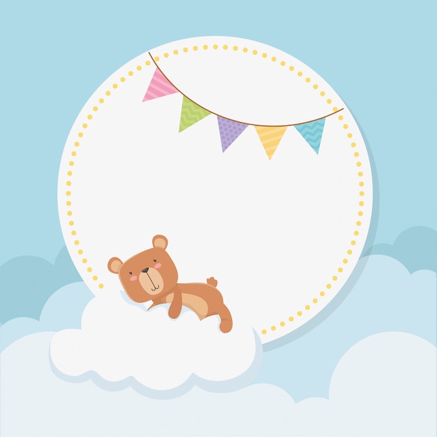 Tarjeta circular de baby shower con osito teddy en nube