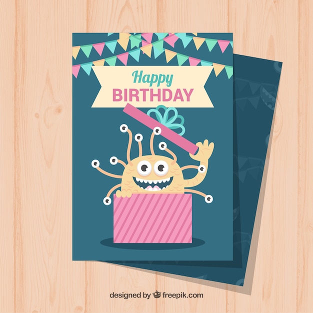 Tarjeta de cumpleaños en diseño plano