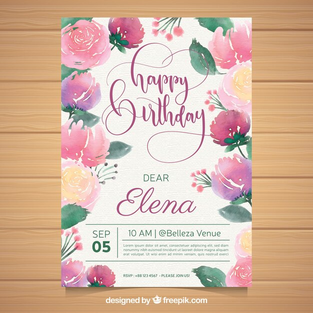 Tarjeta de cumpleaños con flores en estilo acuarela