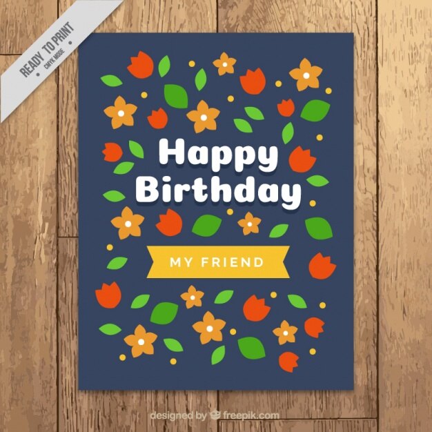 Tarjeta de cumpleaños con hojas y flores