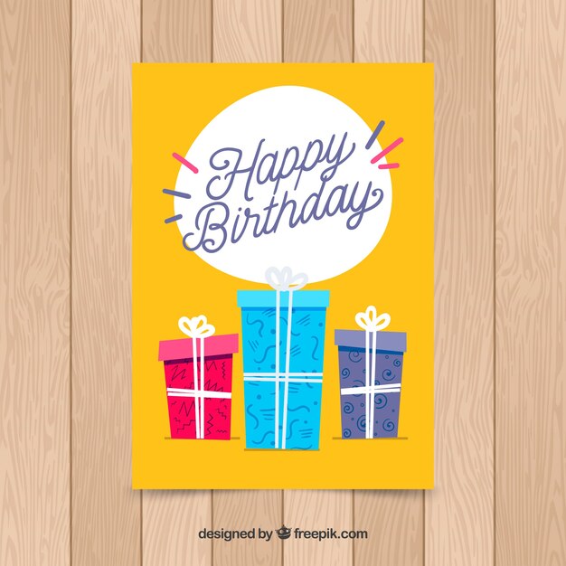 Tarjeta de cumpleaños con regalos en estilo plano