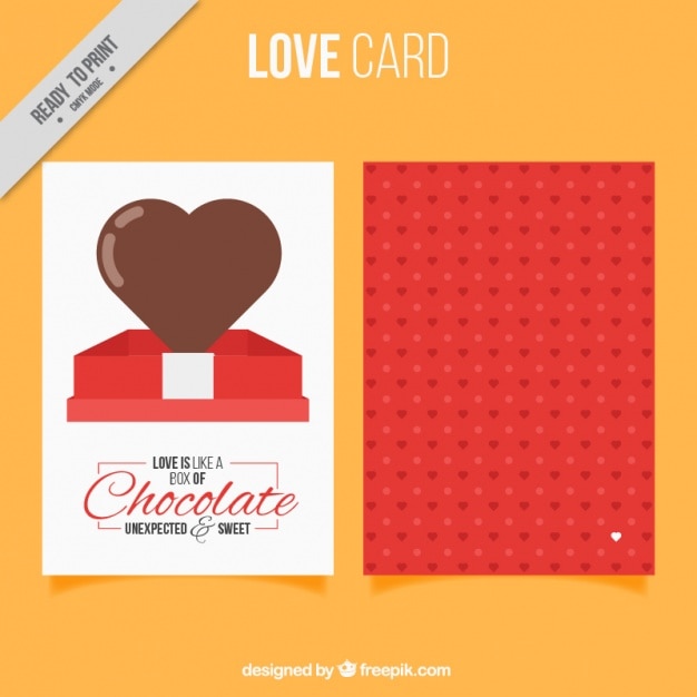 Tarjeta roja de corazón de chocolate